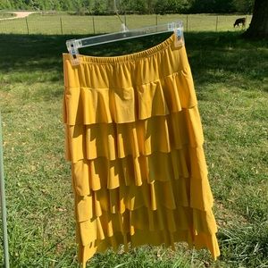 For kyndaleblair388 2 skirts and 3 pr of sandals